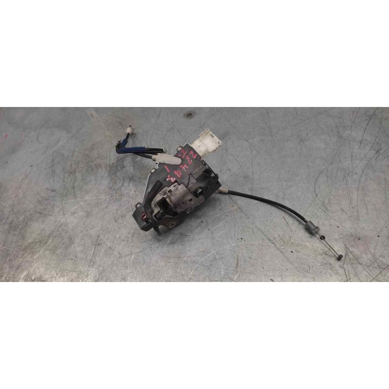 Recambio de cerradura puerta trasera izquierda para peugeot 407 sw st sport referencia OEM IAM 9681337380 6 PINS 