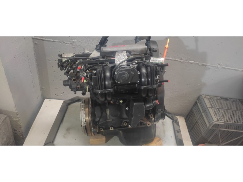 Recambio de motor completo para volkswagen polo berlina (6n1) air referencia OEM IAM AEE  