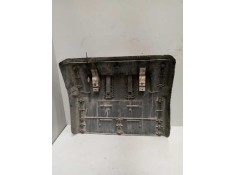 Recambio de guardabarros trasero izquierdo para volvo fh 12 2002  12.1 diesel (d12d420) referencia OEM IAM    2