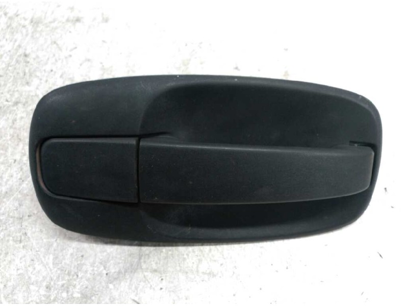 Recambio de maneta exterior delantera derecha para nissan primastar (x83) caja cerrada batalla corta 2,7t referencia OEM IAM 820