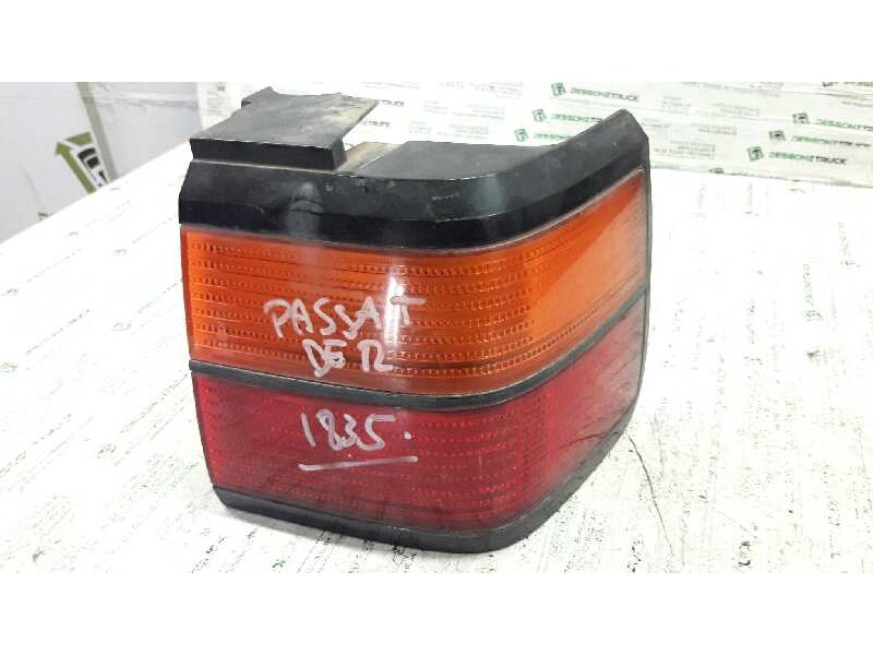 Recambio de piloto trasero derecho para volkswagen passat berlina (312) 1.8 referencia OEM IAM 357945258  