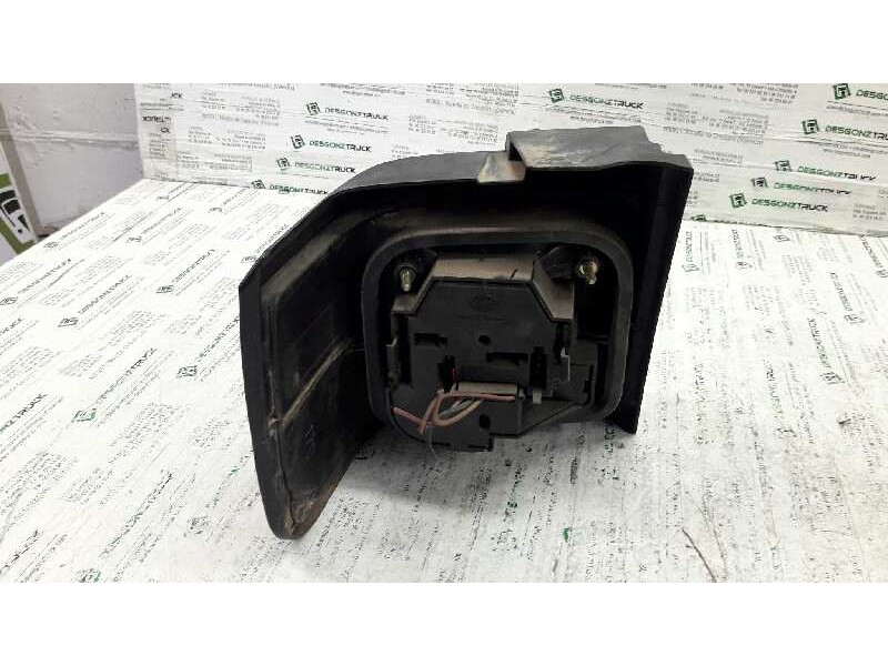 Recambio de piloto trasero derecho para volkswagen passat berlina (312) 1.8 referencia OEM IAM 357945258  