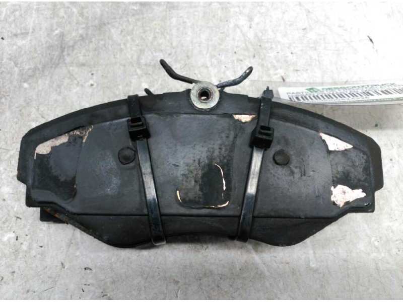 Recambio de pastillas de freno delanteras para nissan primastar (x83) caja cerrada batalla corta 2,7t referencia OEM IAM   