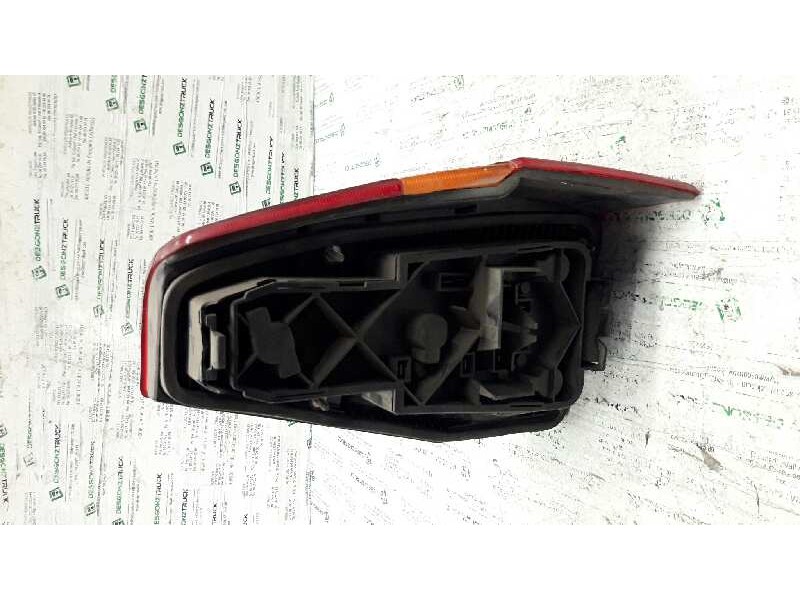 Recambio de piloto trasero izquierdo para volkswagen passat berlina (312) cl referencia OEM IAM 321945257  