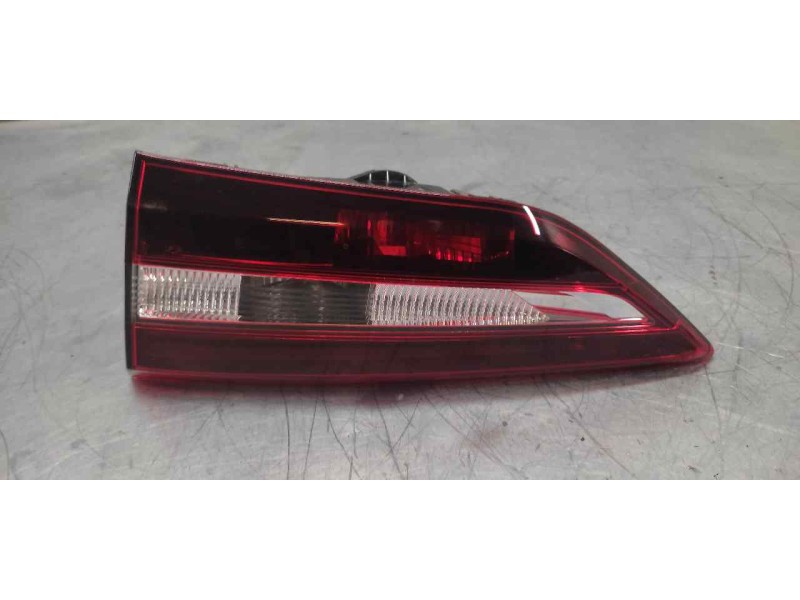 Recambio de piloto trasero derecho interior para opel grandland x excellence referencia OEM IAM   