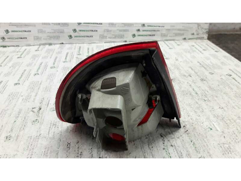 Recambio de piloto trasero derecho para seat cordoba berlina (6k2) aniversario referencia OEM IAM   