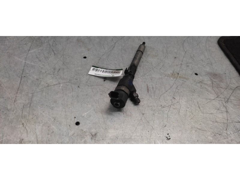 Recambio de inyector para kia carens (un) active referencia OEM IAM 0445110258 2 PINS 