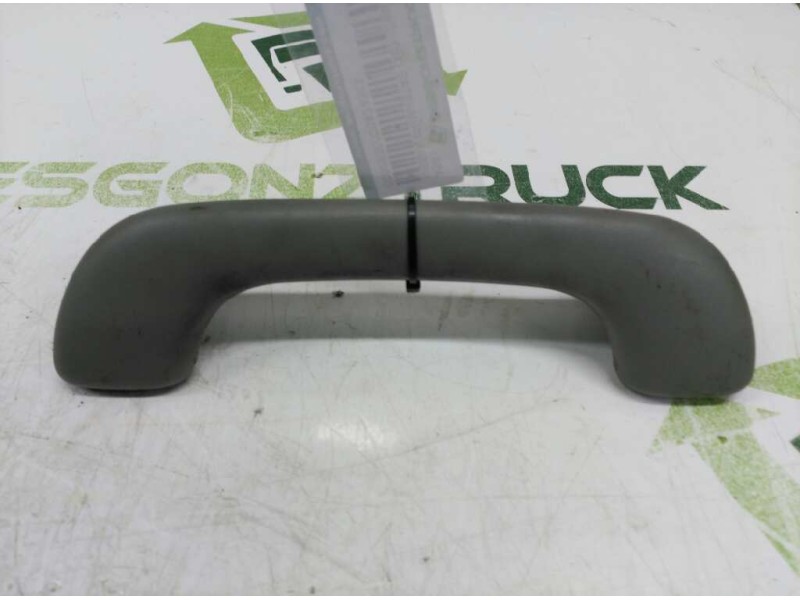 Recambio de asa para nissan primastar (x83) caja cerrada batalla corta 2,7t referencia OEM IAM   