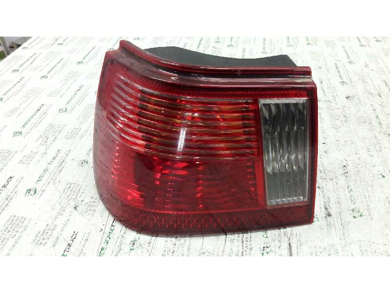 Recambio de piloto trasero izquierdo para seat ibiza (6k1) sport referencia OEM IAM 6K5945095J  