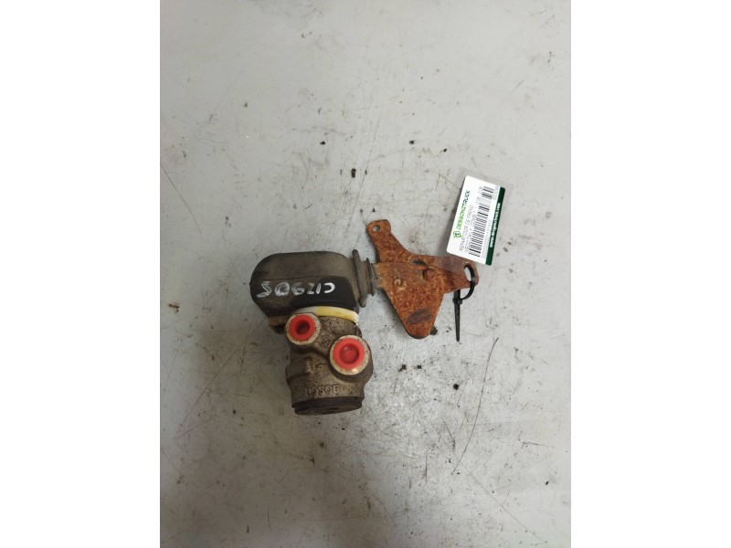 Recambio de repartidor de freno para iveco daily combi referencia OEM IAM 500329931  