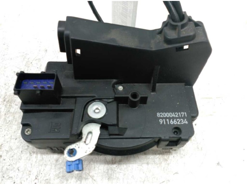 Recambio de cerradura puerta delantera derecha para nissan primastar (x83) caja cerrada batalla corta 2,7t referencia OEM IAM 82