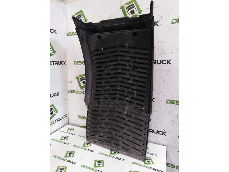 Recambio de guardabarros trasero derecho para man tg - a 26.xxx 10.5 diesel referencia OEM IAM   