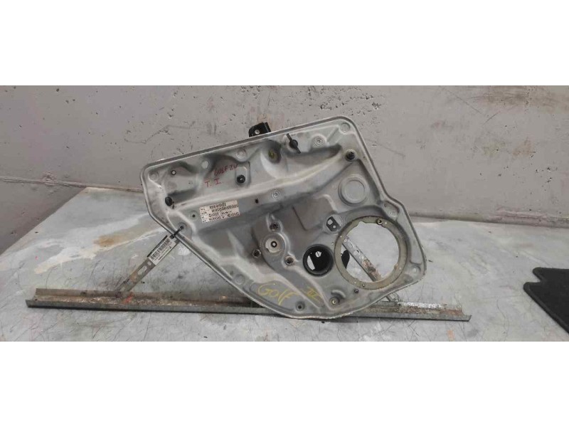 Recambio de elevalunas trasero izquierdo para volkswagen golf iv berlina (1j1) 1.9 tdi referencia OEM IAM 1J4839755A  