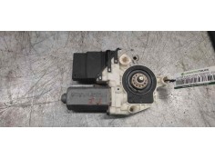 Recambio de motor elevalunas trasero izquierdo para volkswagen golf iv berlina (1j1) 1.9 tdi referencia OEM IAM 101439201  