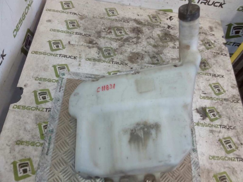 Recambio de deposito limpia para daf serie xf105.xxx 12.9 diesel referencia OEM IAM 1664401  