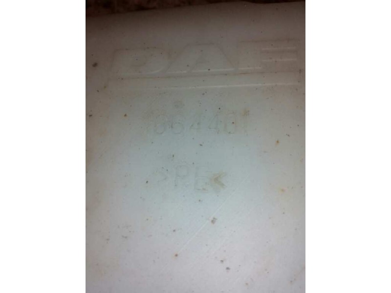 Recambio de deposito limpia para daf serie xf105.xxx 12.9 diesel referencia OEM IAM 1664401  