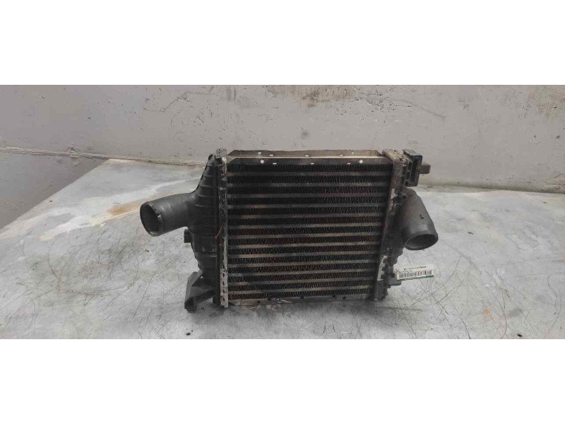 Recambio de intercooler para mercedes-benz vito (w638) combi 110 d euro 2 (638.174) referencia OEM IAM 6385012301  