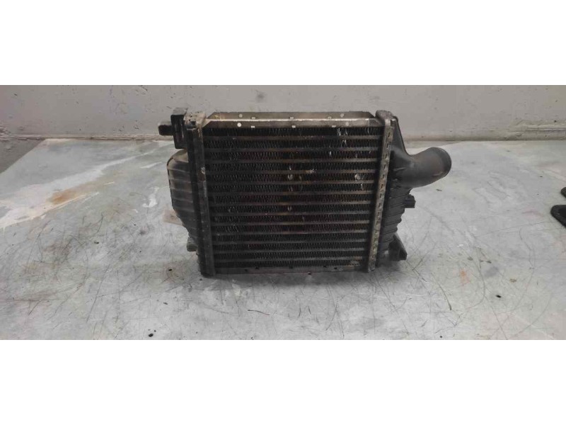 Recambio de intercooler para mercedes-benz vito (w638) combi 110 d euro 2 (638.174) referencia OEM IAM 6385012301  