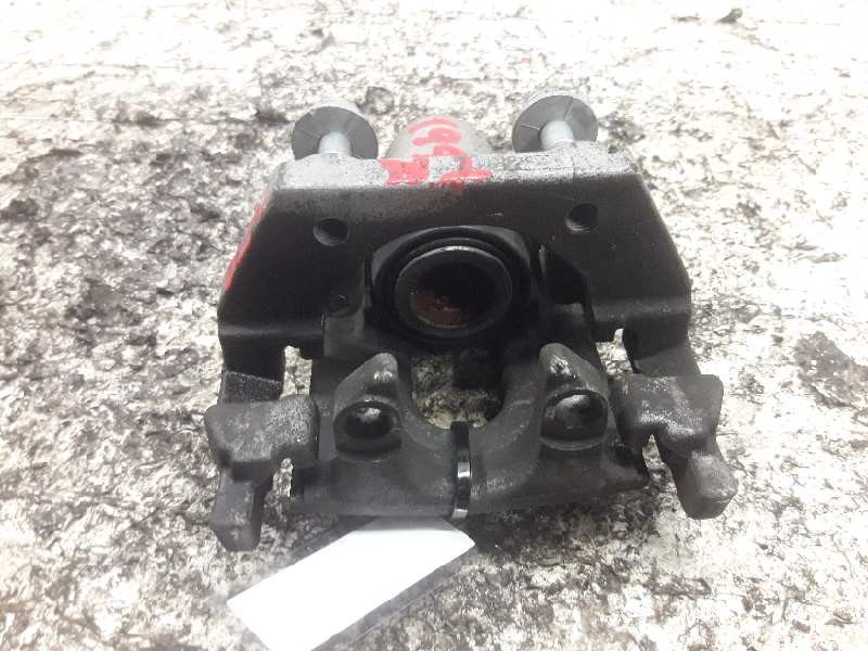 Recambio de pinza freno trasera derecha para bmw serie 7 (e65/e66) 730d referencia OEM IAM   