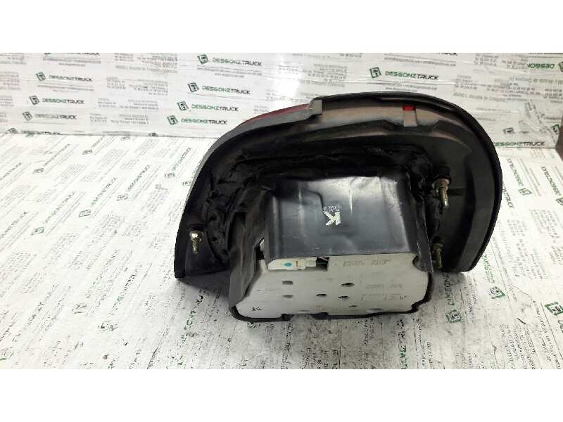 Recambio de piloto trasero izquierdo para nissan primera berl./familiar (p10/w10) invitation berlina (p10) referencia OEM IAM   