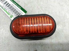 Recambio de piloto lateral derecho para nissan primastar (x83) caja cerrada batalla corta 2,7t referencia OEM IAM 7700847333  