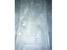 Recambio de guardabarros delantero izquierdo para mercedes-benz atego 6-cil.4x2/bm 970,2,4-6 1228 (4x2) om 906 la l (largo) refe 2