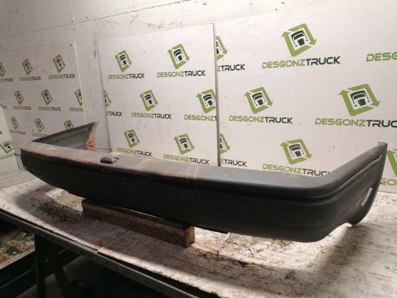 Recambio de paragolpes trasero para ford escort berlina referencia OEM IAM   