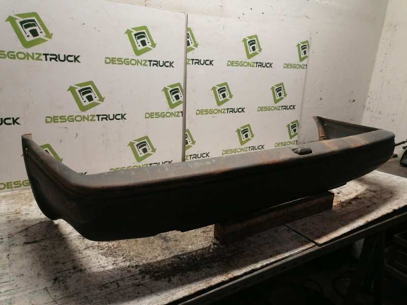 Recambio de paragolpes trasero para ford escort berlina referencia OEM IAM   