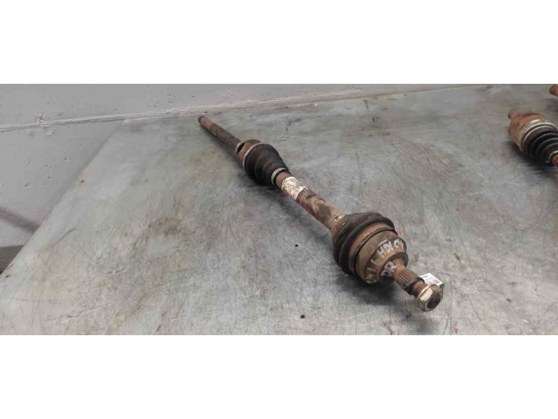 Recambio de transmision delantera derecha para citroën c4 berlina cool referencia OEM IAM  27MM MANGUETA 26.50MM CAMBIO