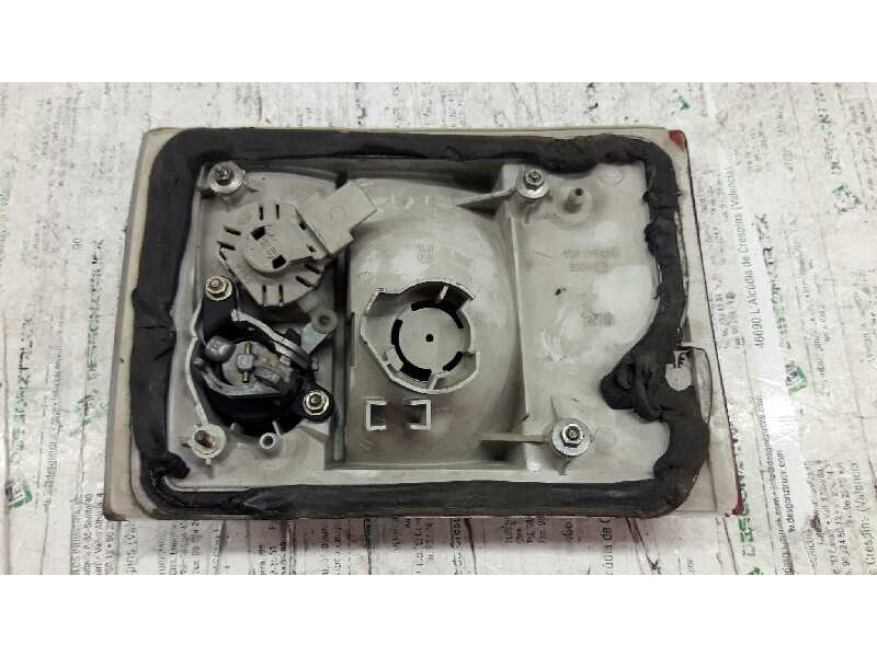 Recambio de piloto trasero derecho para audi 80/90 (893) 90 referencia OEM IAM  PORTON 