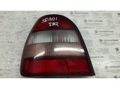 Recambio de piloto trasero izquierdo para nissan sunny berlina (n14) lx referencia OEM IAM   