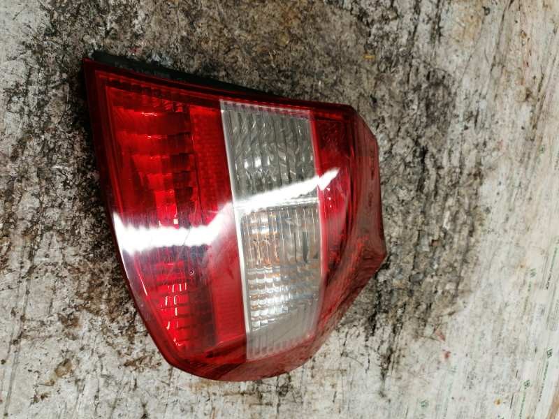 Recambio de piloto trasero derecho para bmw serie 1 berlina (e81/e87) 118d referencia OEM IAM  6 PINS 