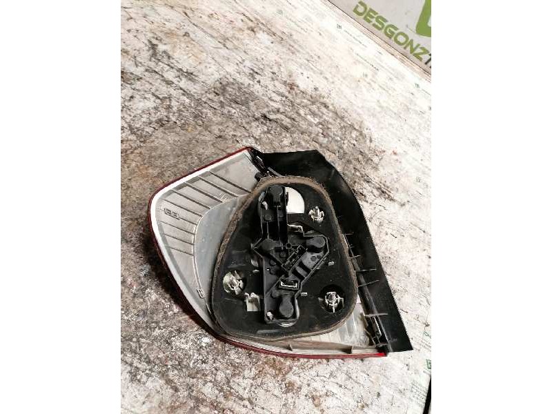 Recambio de piloto trasero derecho para bmw serie 1 berlina (e81/e87) 118d referencia OEM IAM  6 PINS 