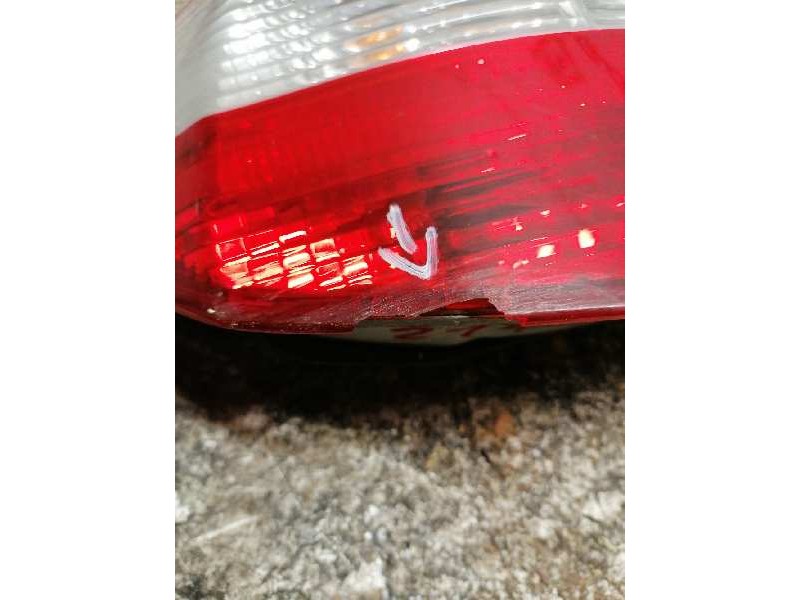 Recambio de piloto trasero izquierdo para bmw serie 1 berlina (e81/e87) 118d referencia OEM IAM  6 PINS 