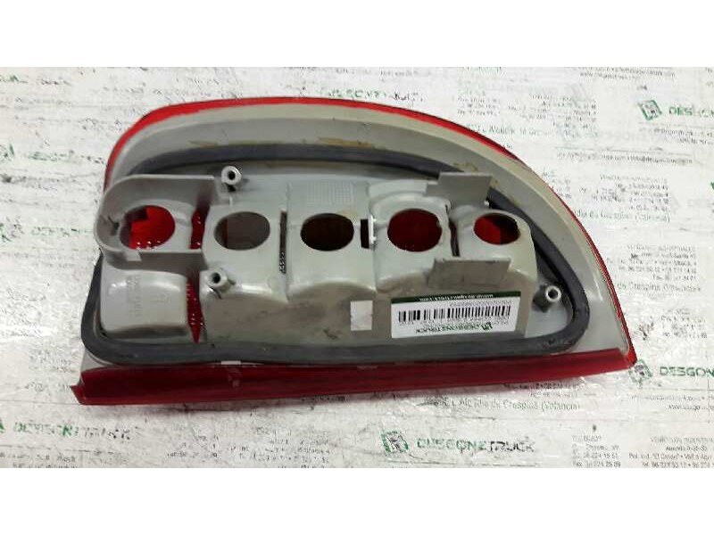 Recambio de piloto trasero derecho para opel corsa b sport referencia OEM IAM   