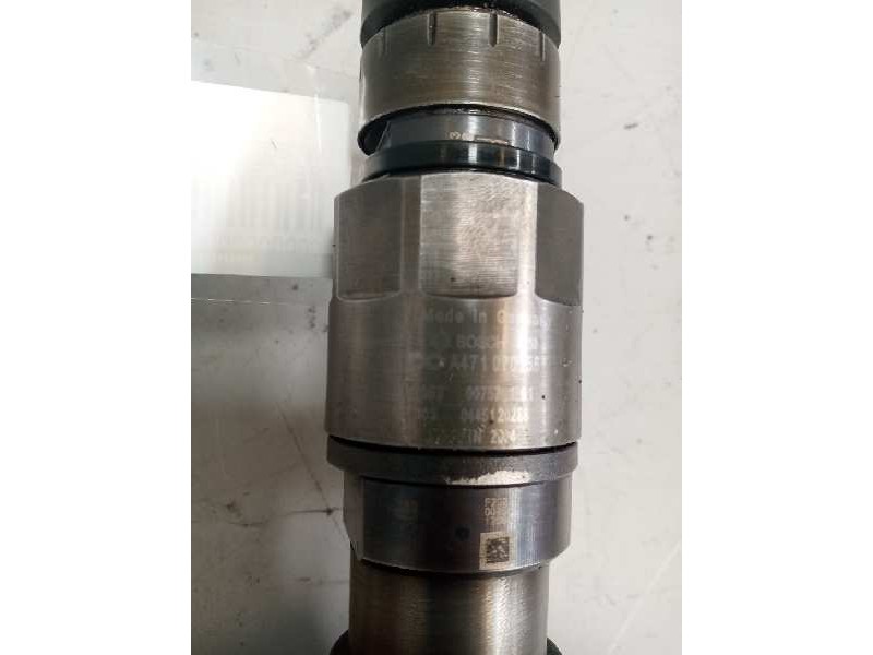 Recambio de inyector para mercedes-benz actros bm 963.xxx 2-achser referencia OEM IAM A4710700587  