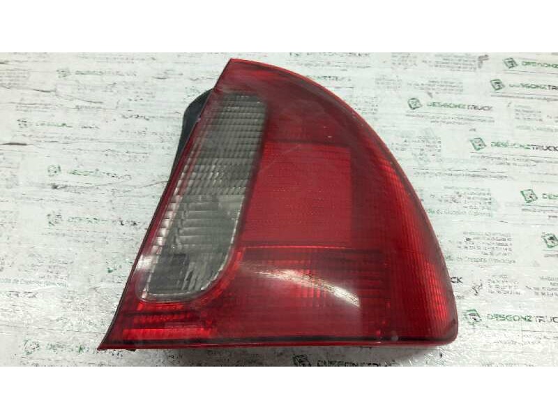 Recambio de piloto trasero derecho para mg serie 400 (rt) 414 i (4-ptas.) referencia OEM IAM   