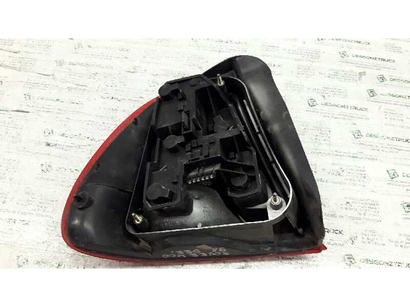 Recambio de piloto trasero derecho para mg serie 400 (rt) 414 i (4-ptas.) referencia OEM IAM   