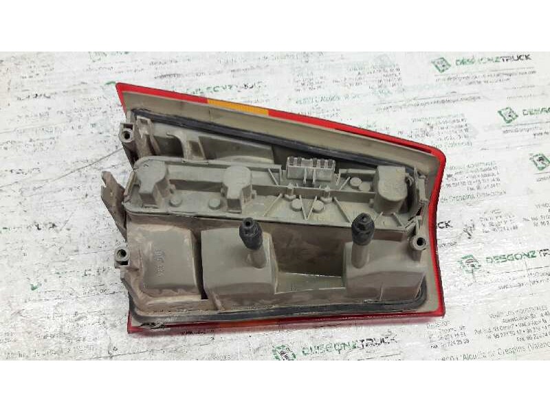 Recambio de piloto trasero derecho para opel kadett e california berlina referencia OEM IAM 395334  