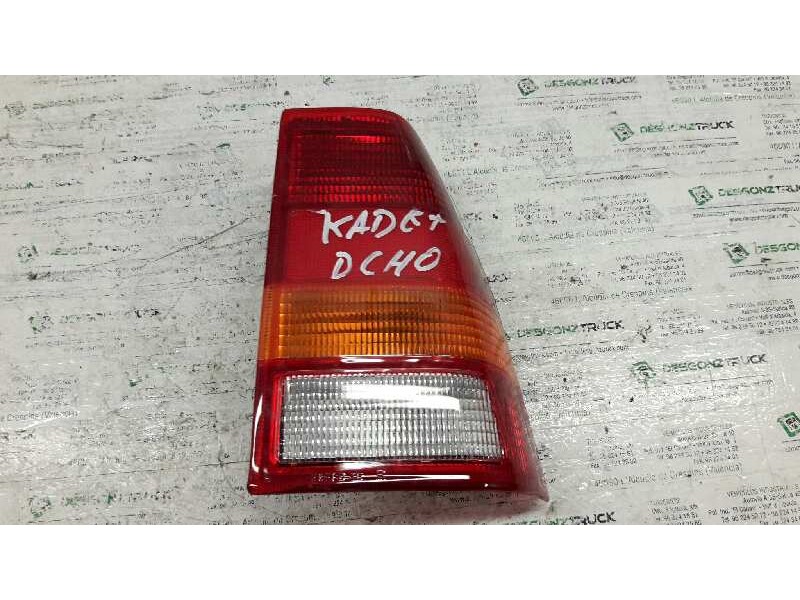 Recambio de piloto trasero derecho para opel kadett e california berlina referencia OEM IAM 395334  