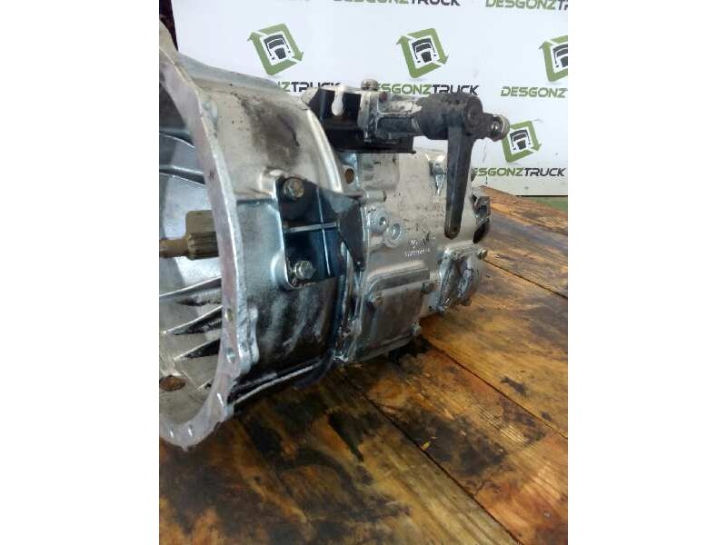 Recambio de caja cambios para nissan trucks trade trade 3.0 referencia OEM IAM M525A M525C M525E