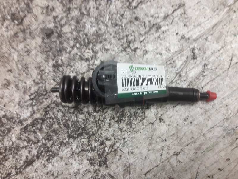 Recambio de inyector para volkswagen golf iv berlina (1j1) highline referencia OEM IAM 038130073F BOSCH 