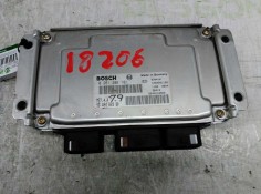 Recambio de centralita motor uce para peugeot 206 berlina xs referencia OEM IAM 9648482980 193846 0261208101