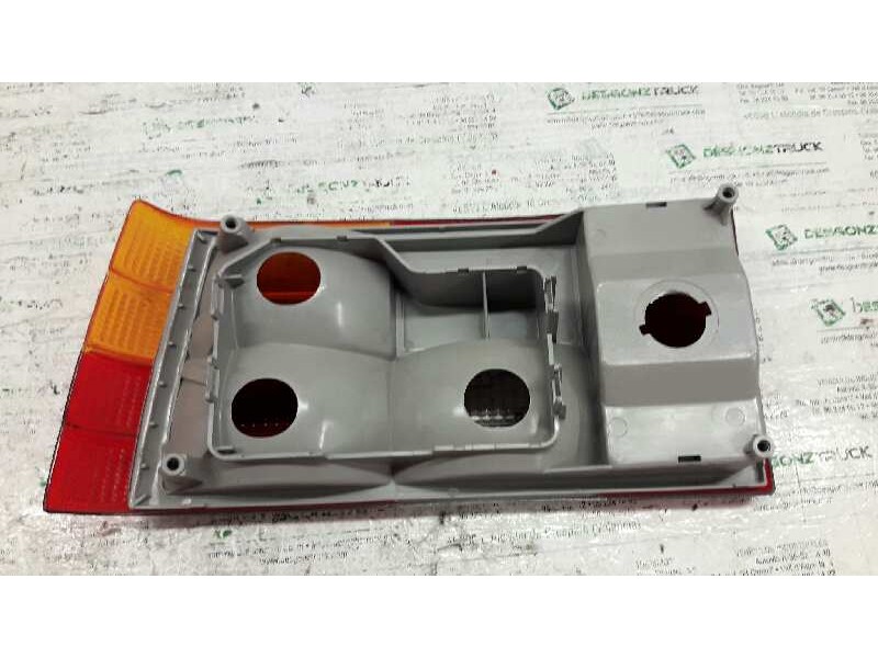 Recambio de piloto trasero derecho para opel ascona c berlina referencia OEM IAM   