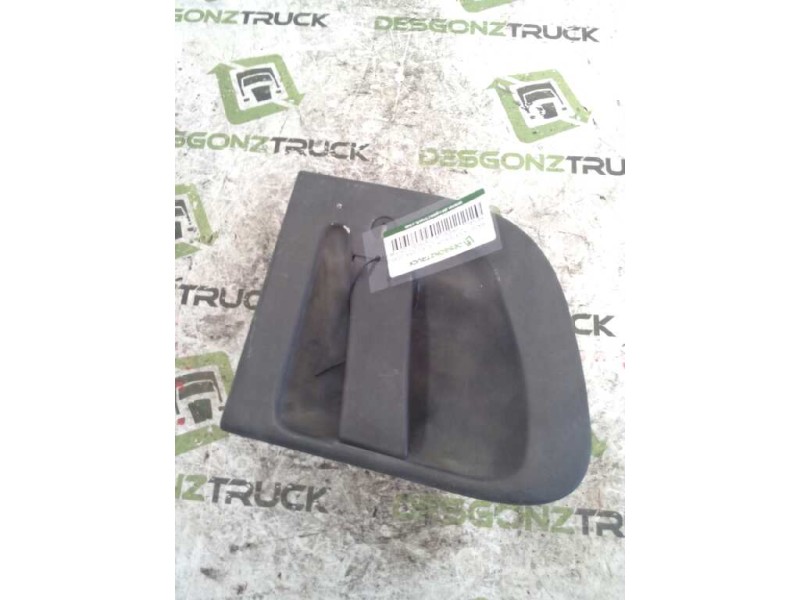 Recambio de maneta exterior delantera derecha para renault premium distribution fas 4x2 cabina larga referencia OEM IAM   