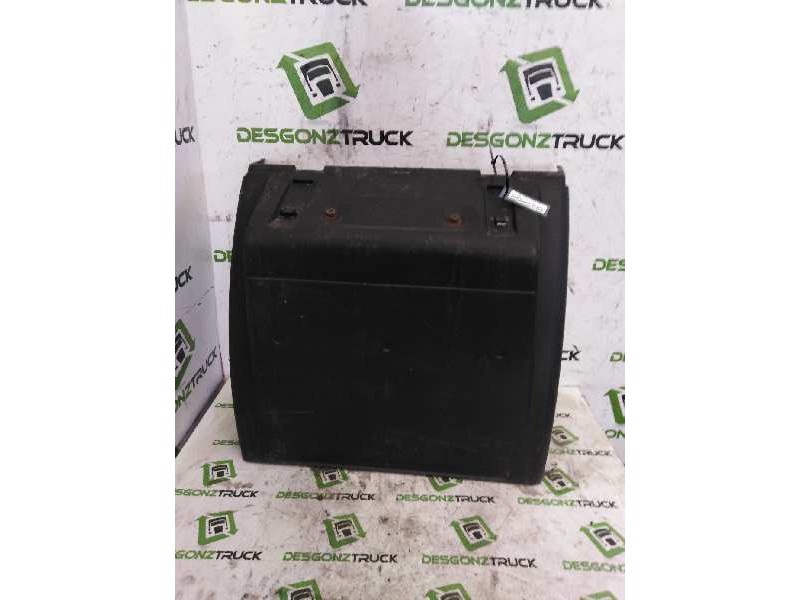 Recambio de guardabarros trasero derecho para man tg - a 18.xxx 10.5 diesel referencia OEM IAM  DELANTERO 