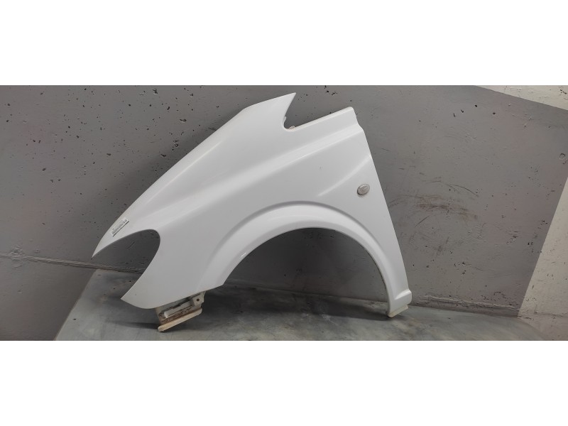 Recambio de aleta delantera izquierda para mercedes-benz vito kasten (639) 2.1 cdi referencia OEM IAM   