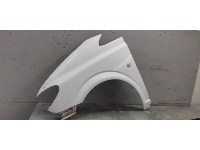 Recambio de aleta delantera izquierda para mercedes-benz vito kasten (639) 2.1 cdi referencia OEM IAM   