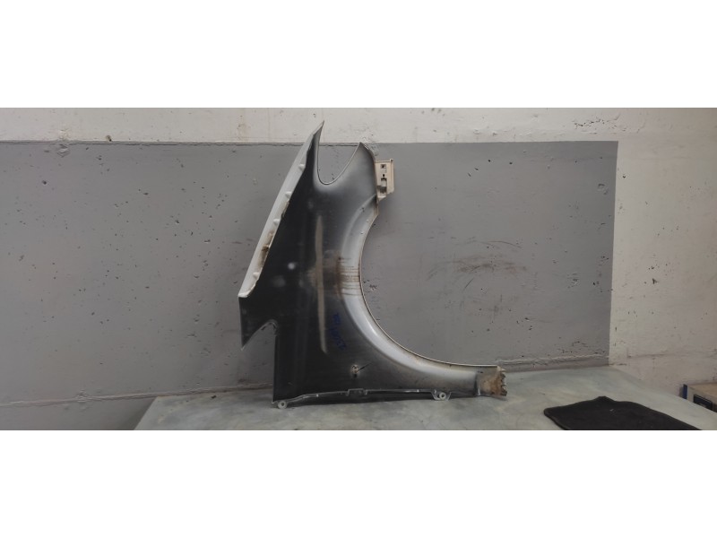 Recambio de aleta delantera izquierda para mercedes-benz vito kasten (639) 2.1 cdi referencia OEM IAM   