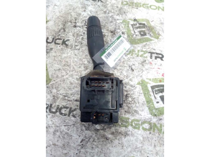 Recambio de mando intermitentes para renault premium distribution fas 4x2 cabina larga referencia OEM IAM 5001837500 34417501 